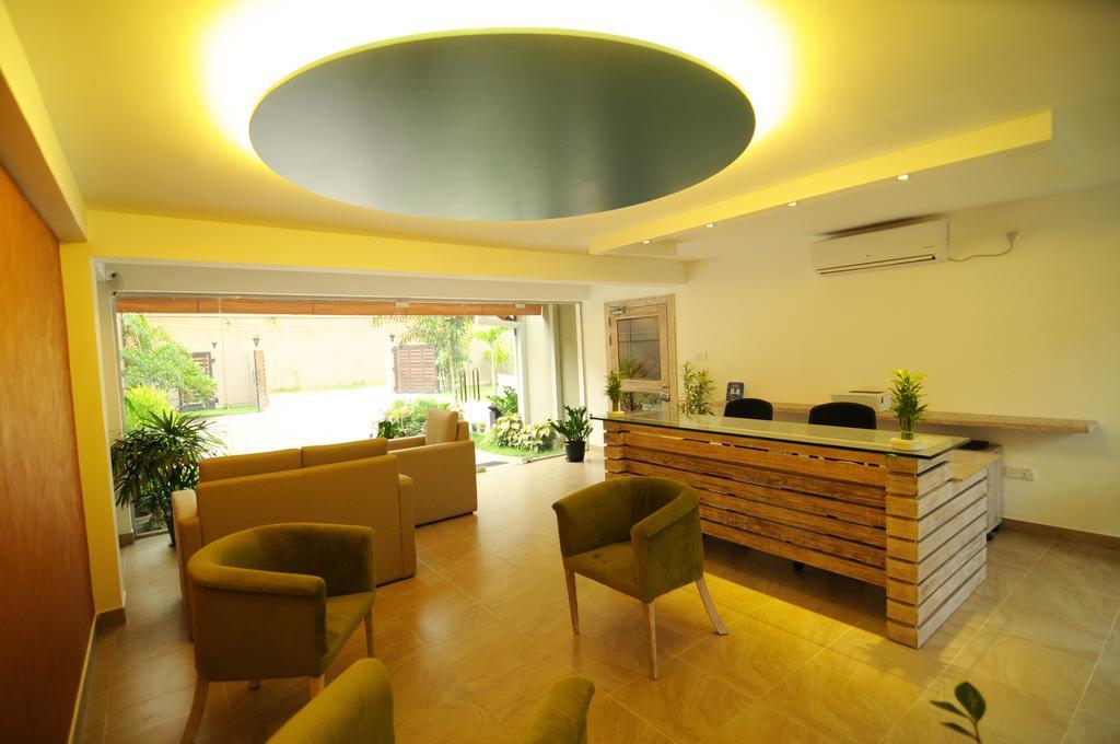 נגומבו Hotel Shanelo מראה חיצוני תמונה